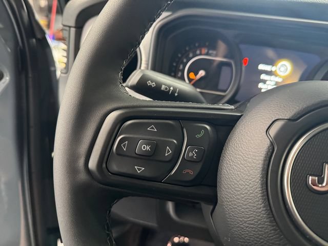 New 2026 Jeep Gladiator Sport AWD/4WD image 22