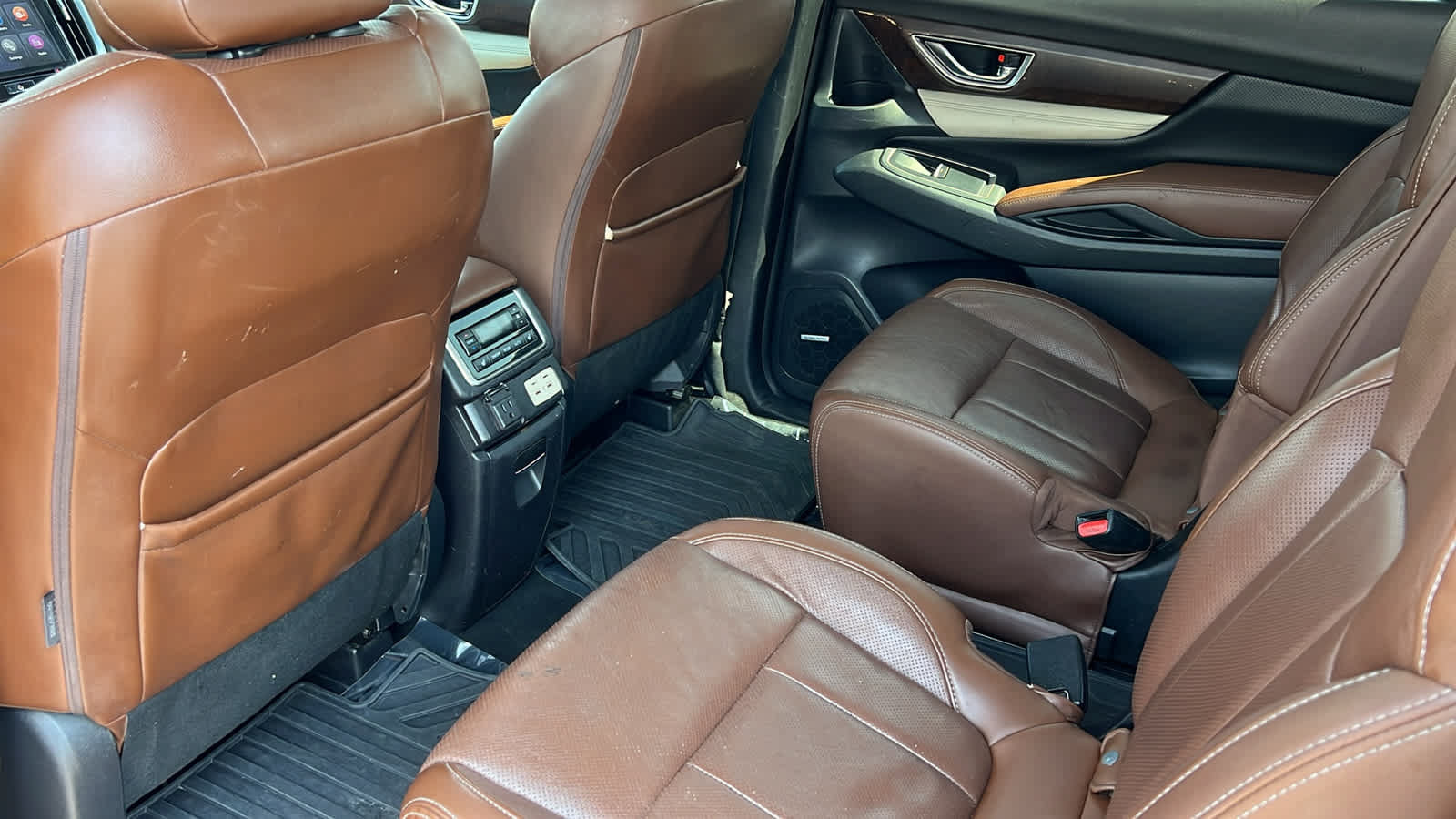 Used 2019 Subaru Ascent Touring w/ Popular Package #3 AWD/4WD image 24