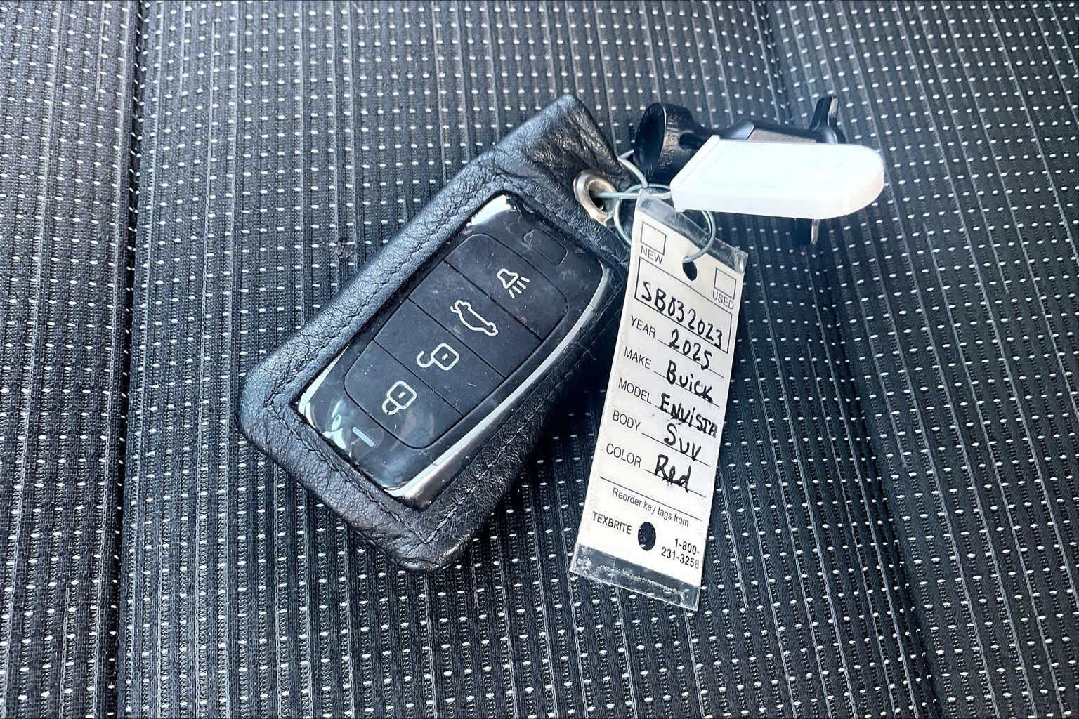 Used 2025 Buick Envista Preferred FWD image 15