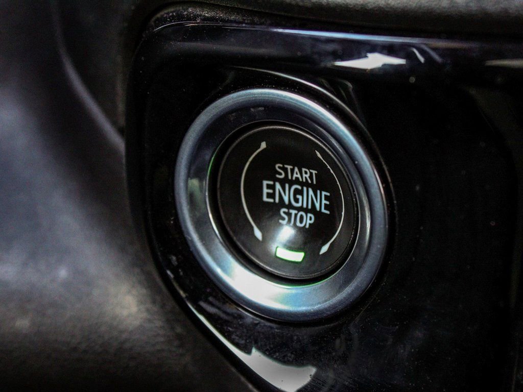 Used 2023 Chevrolet Silverado 1500 High Country image 29