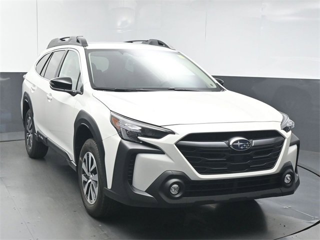New 2025 Subaru Outback Premium image 2
