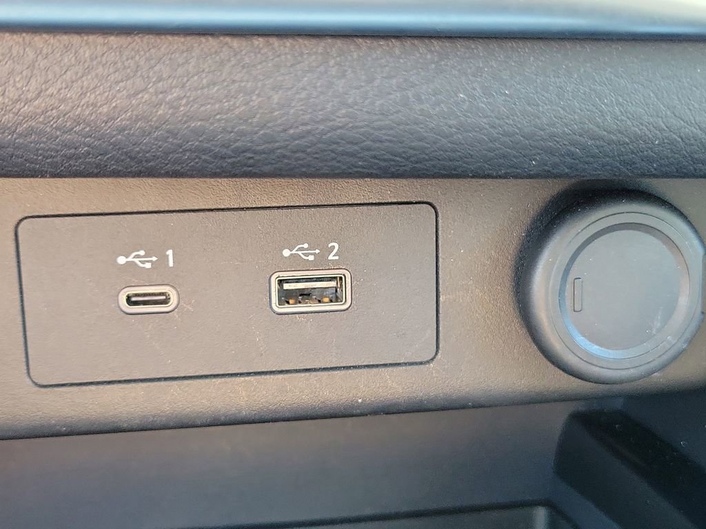 Used 2023 Nissan Rogue SV image 28