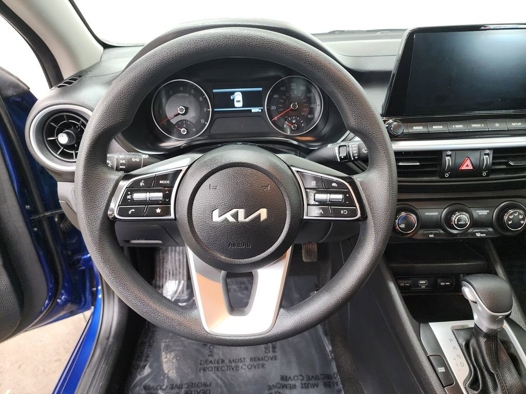 Used 2023 Kia Forte LXS image 14