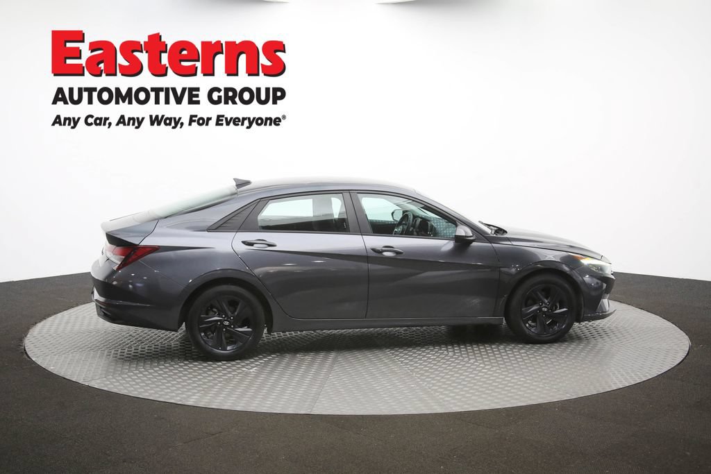 Used 2021 Hyundai Elantra SEL FWD image 43