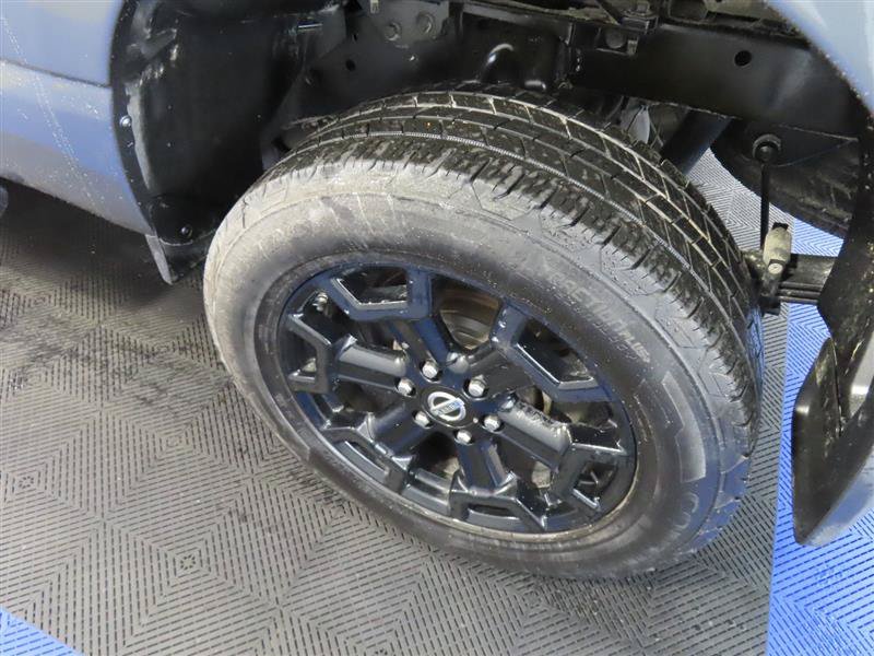 Used 2019 Nissan Titan SV w/ SV Convenience Package AWD/4WD image 7