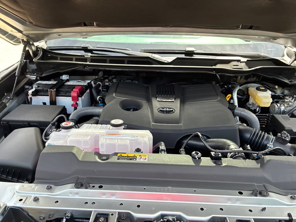 New 2026 Toyota Tundra SR5 AWD/4WD image 29