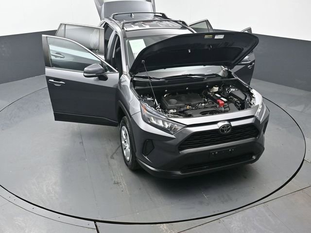 Used 2021 Toyota RAV4 LE AWD/4WD image 52