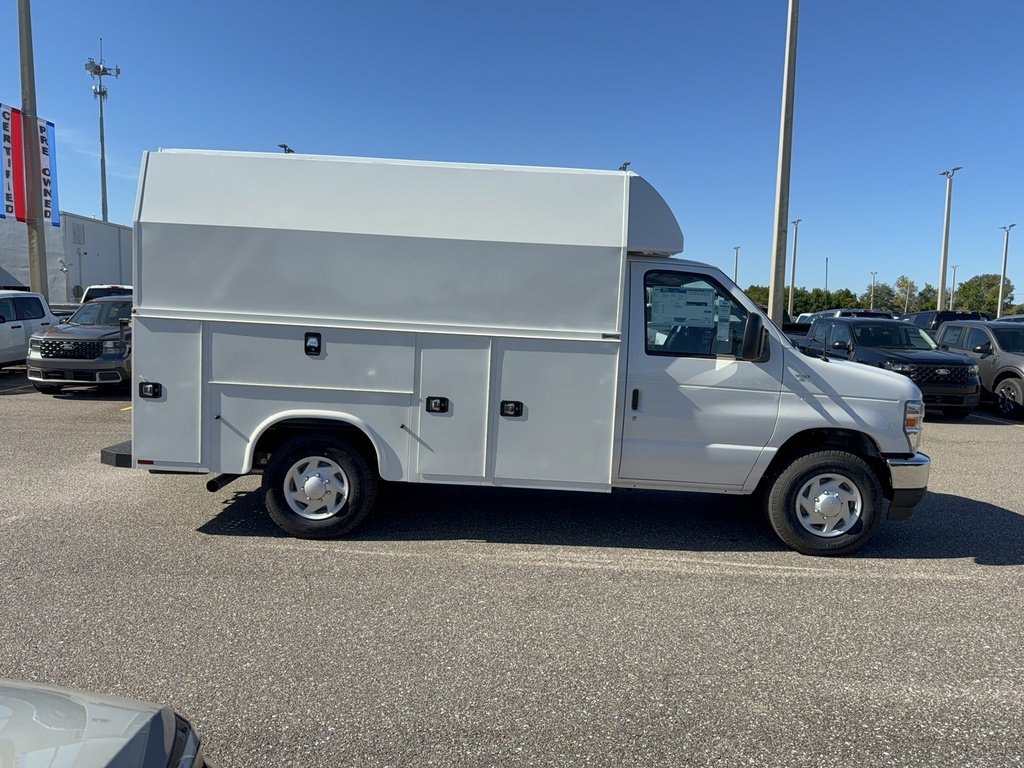 New 2026 Ford E-350 and Econoline 350 Super Duty w/ Power Equipment Group image 5