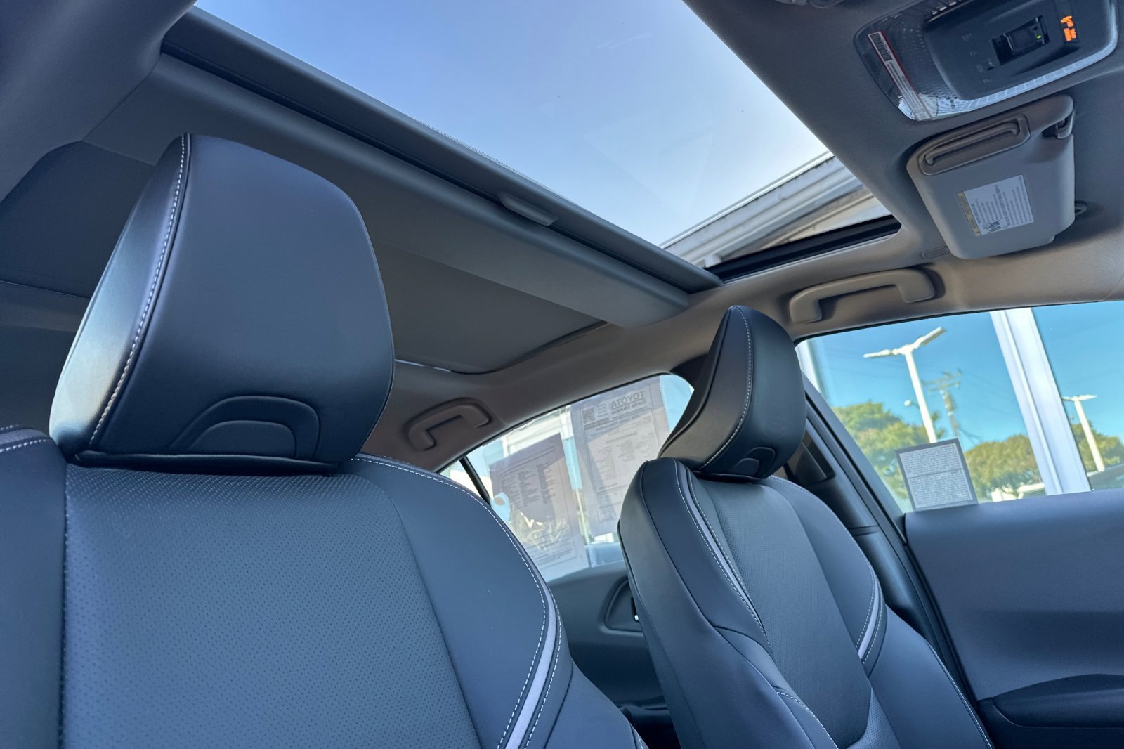 Used 2026 Toyota Prius Limited w/ Limited Premium Package image 18