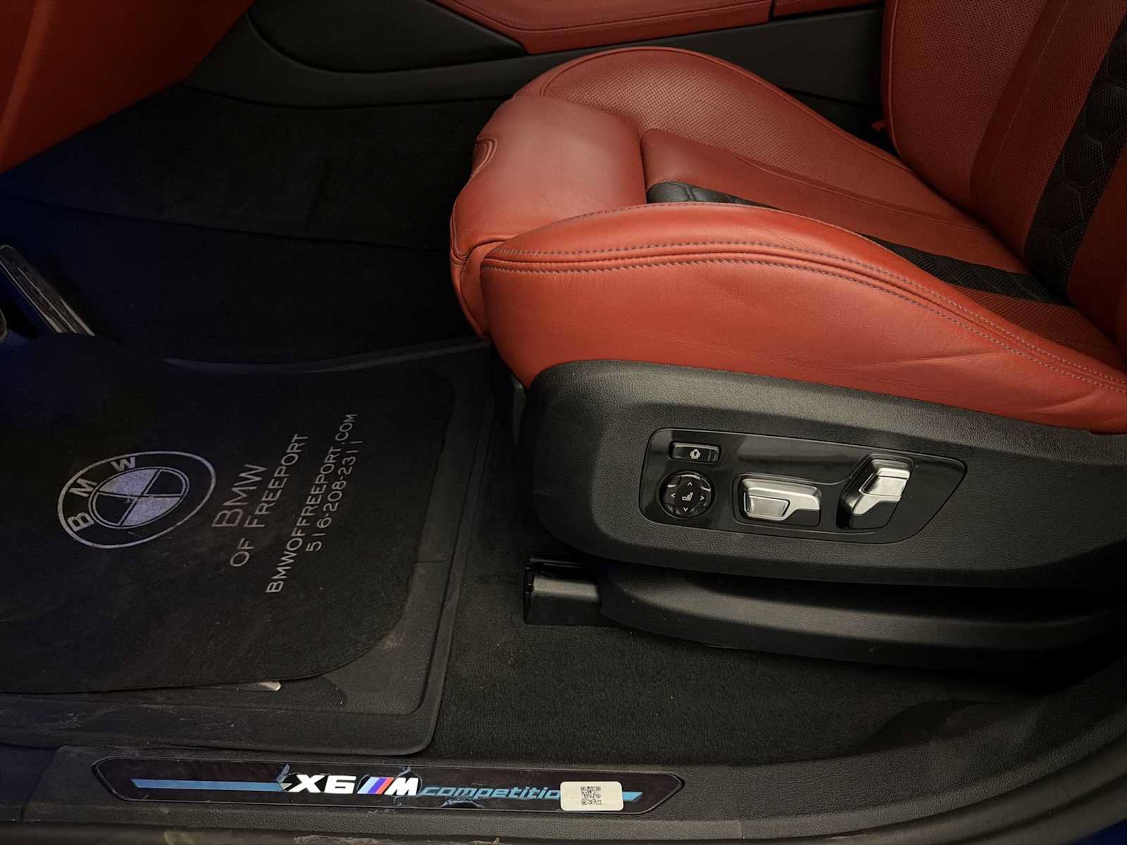 Used 2024 BMW X6 M Competition w/ Executive Package AWD/4WD image 10
