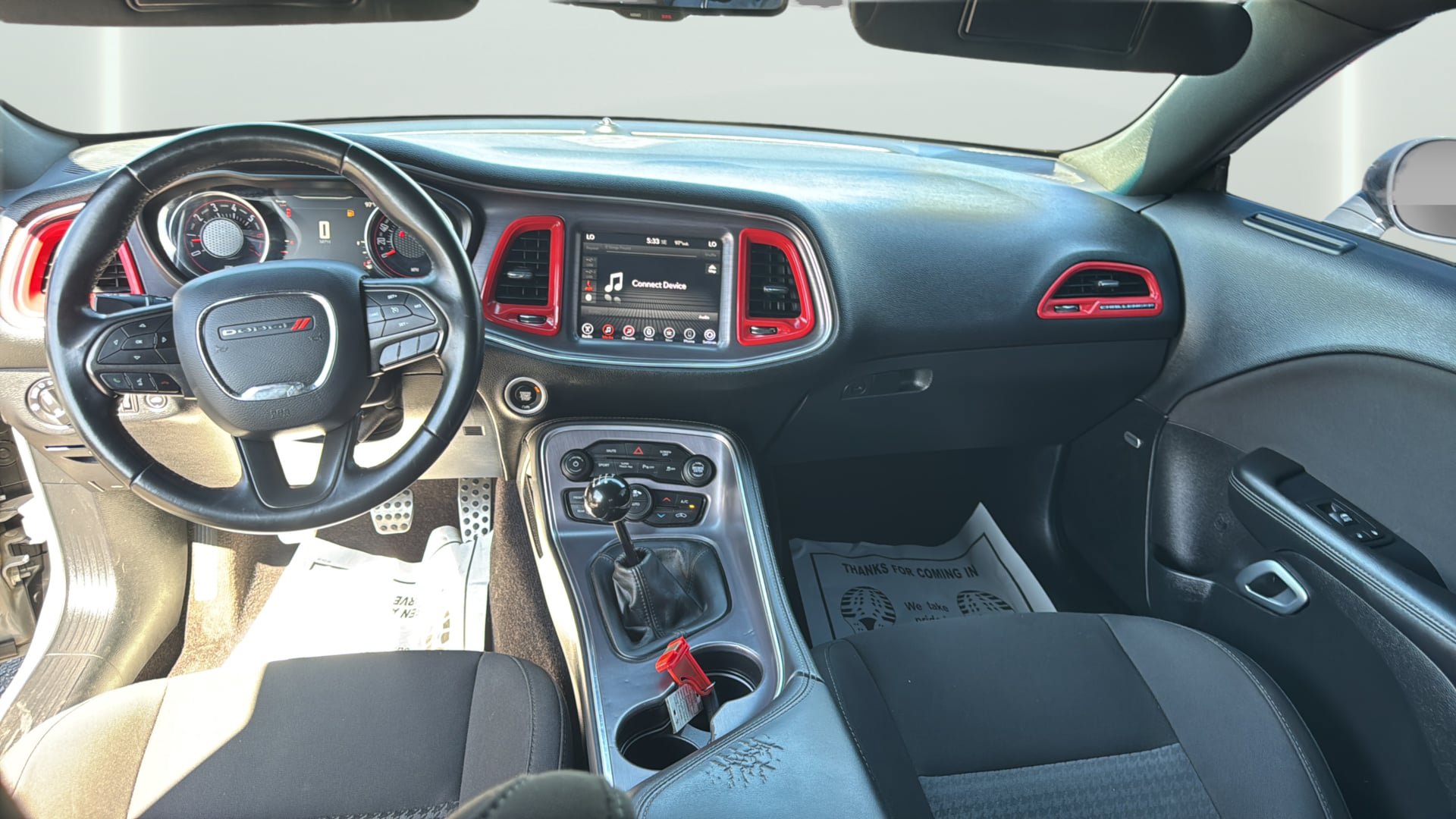 Used 2017 Dodge Challenger R/T Scat Pack w/ Driver Convenience Group RWD image 31