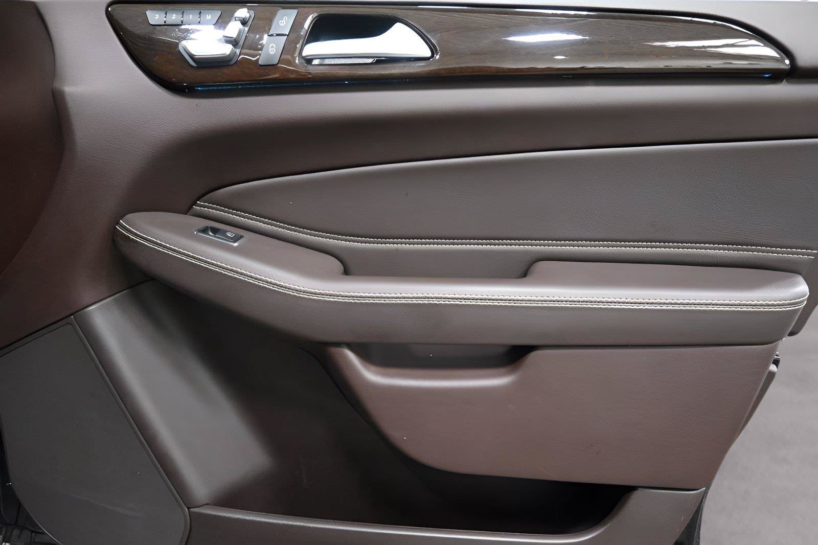 Used 2019 Mercedes-Benz GLS 450 4MATIC w/ Premium 1 Package image 20