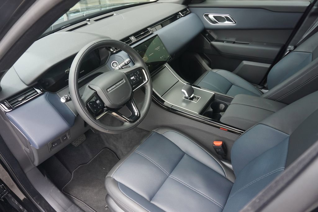New 2026 Land Rover Range Rover Velar S image 18