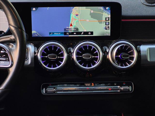 Used 2023 Mercedes-Benz EQB 300 4MATIC w/ Exclusive Package image 10