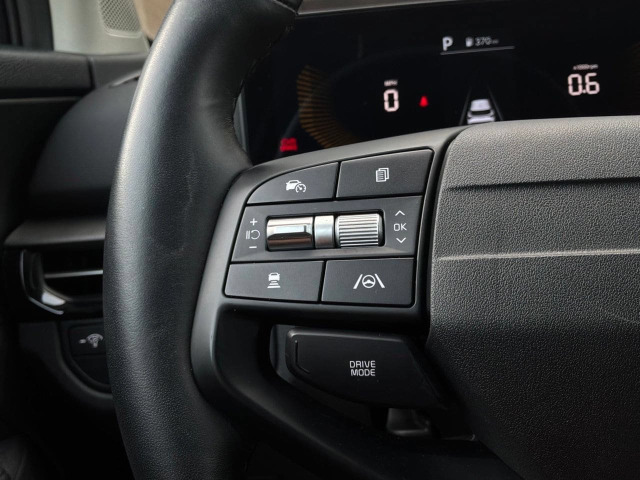 Used 2026 Kia Sportage LX FWD image 34