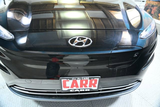Used 2023 Hyundai Kona SE w/ Cargo Package image 17