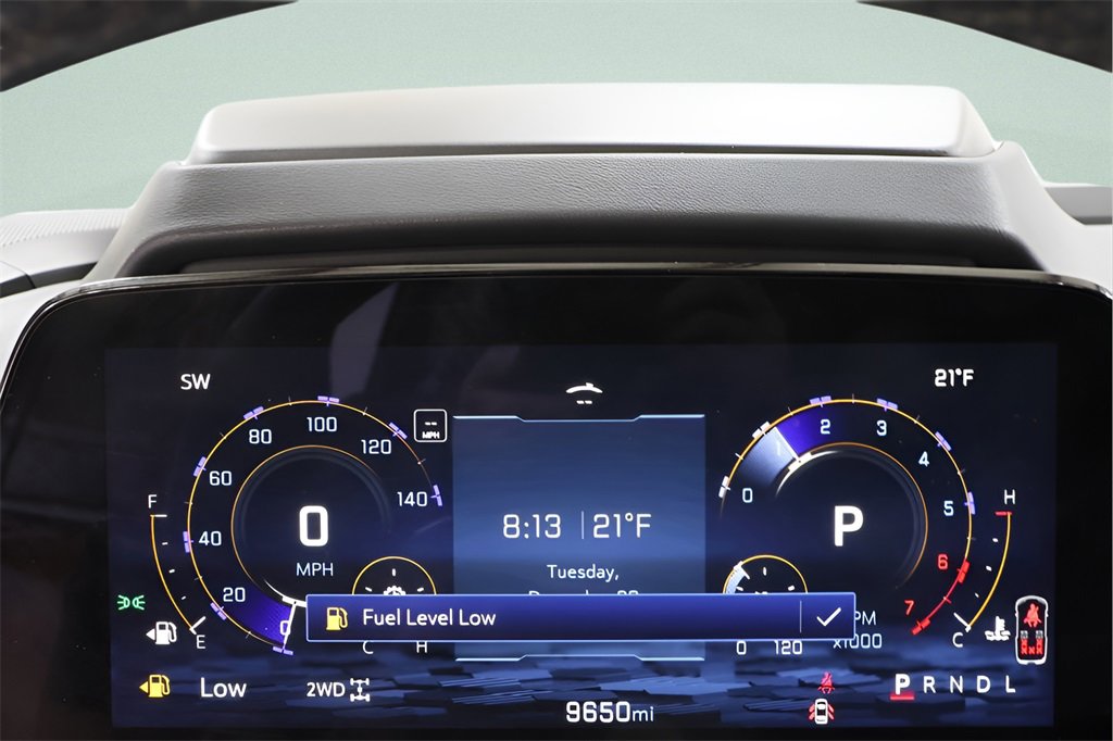 Used 2025 Chevrolet Tahoe High Country image 13