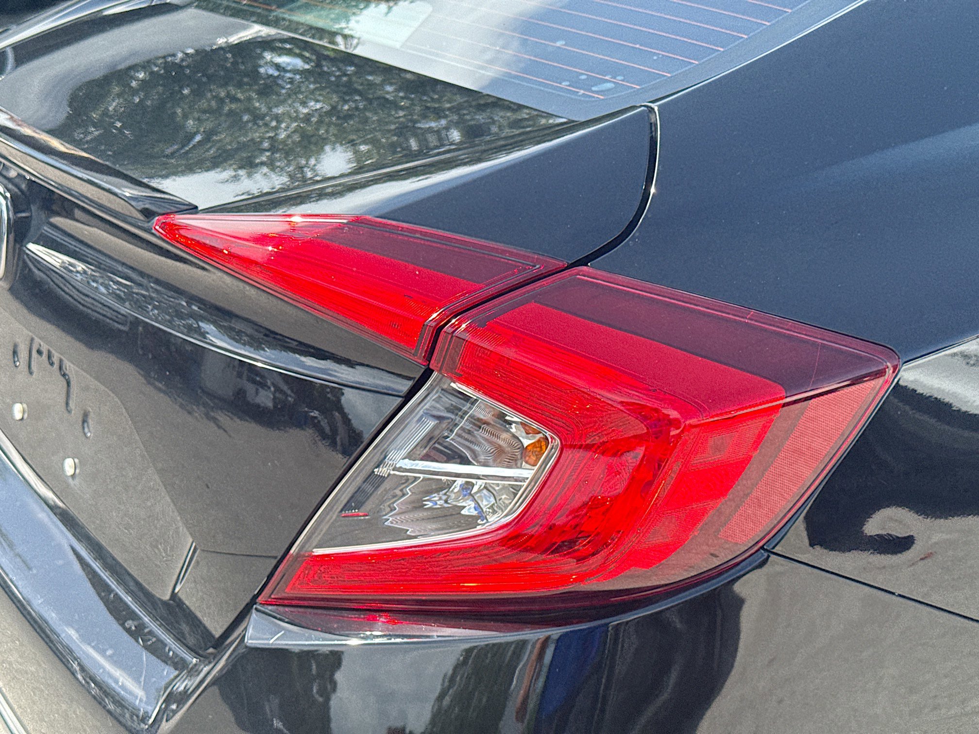 Used 2020 Honda Civic EX image 26