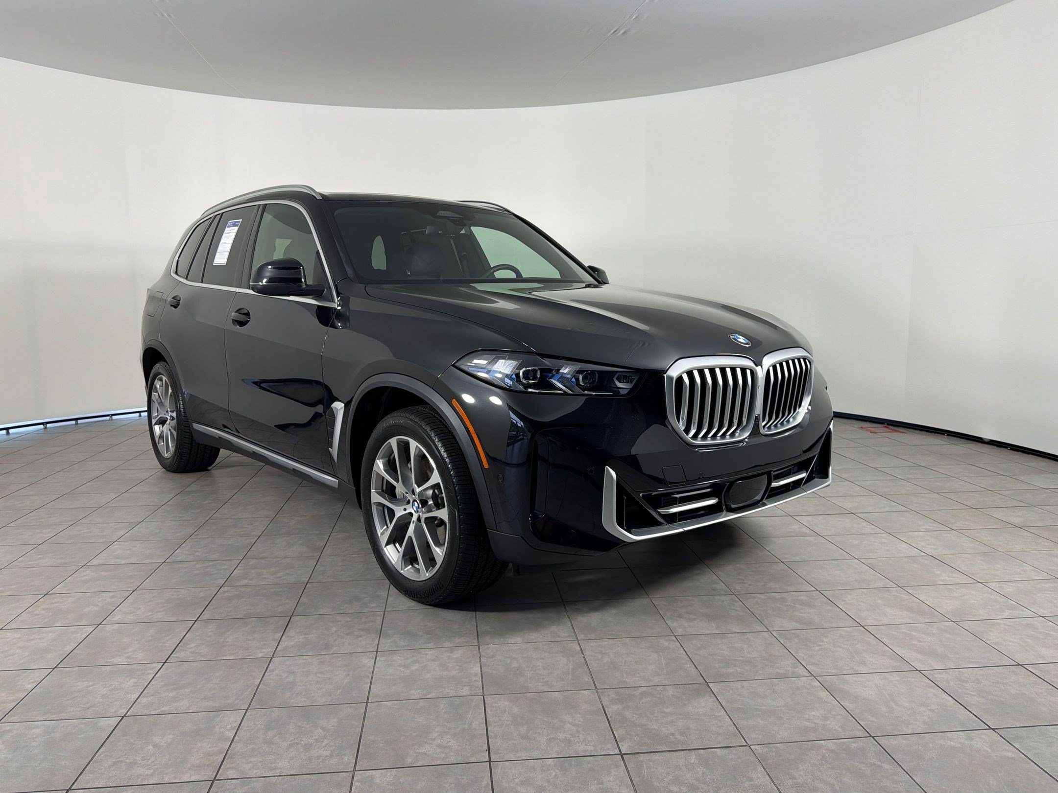 Certified 2026 BMW X5 xDrive40i AWD/4WD image 7