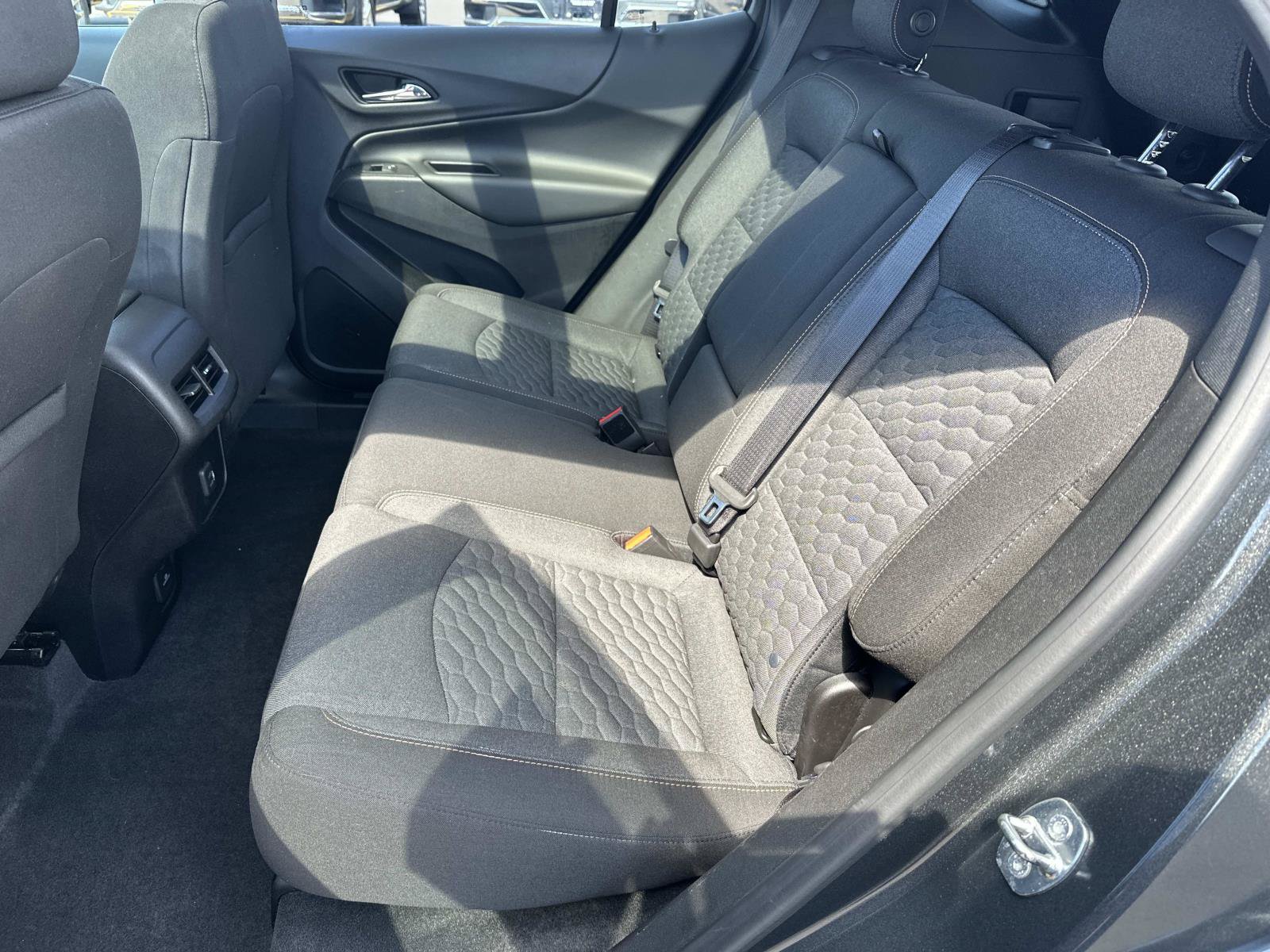 Used 2019 Chevrolet Equinox LT w/ Sun & Navigation Package FWD image 11