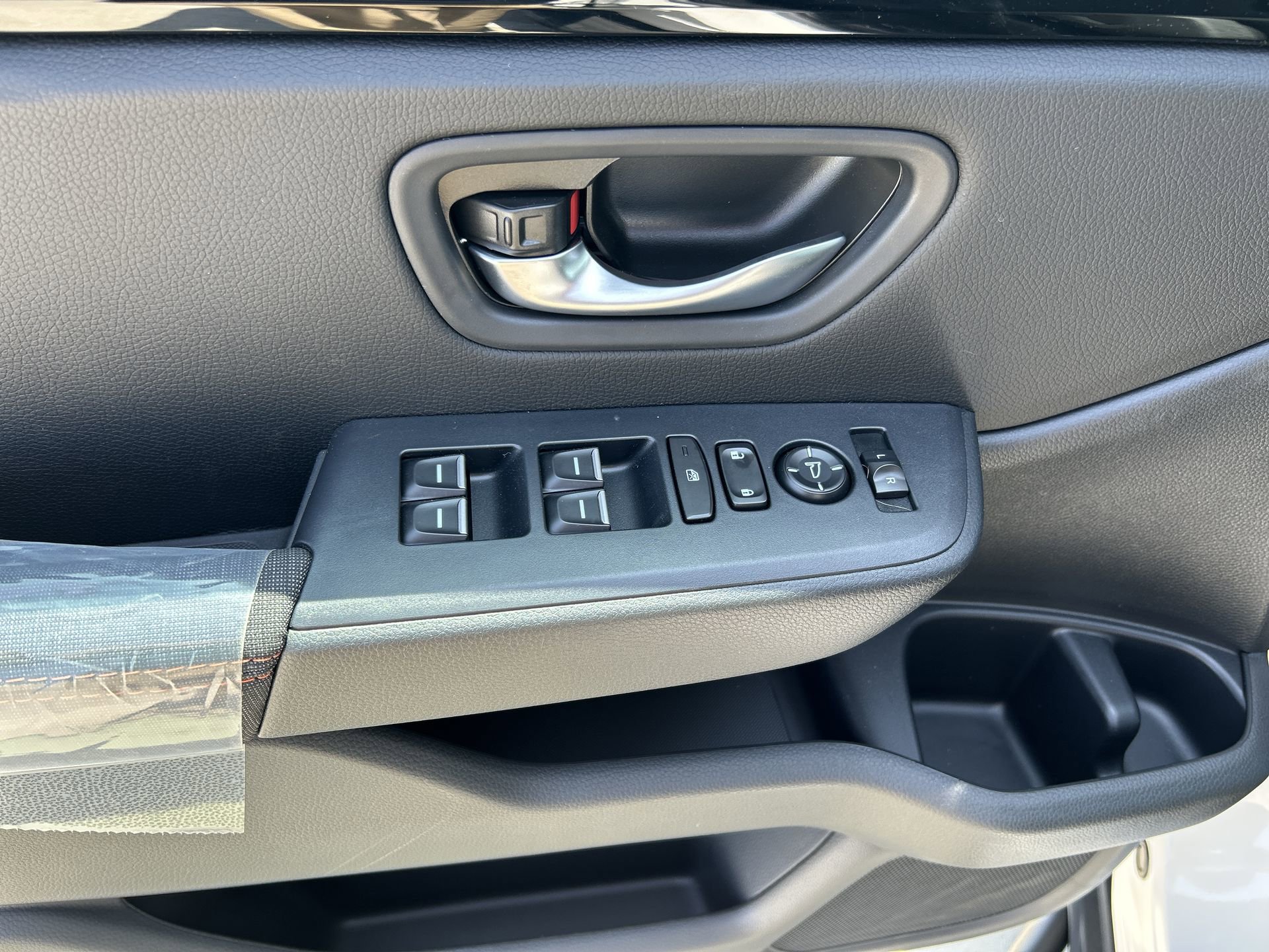 New 2026 Honda Pilot Sport image 15