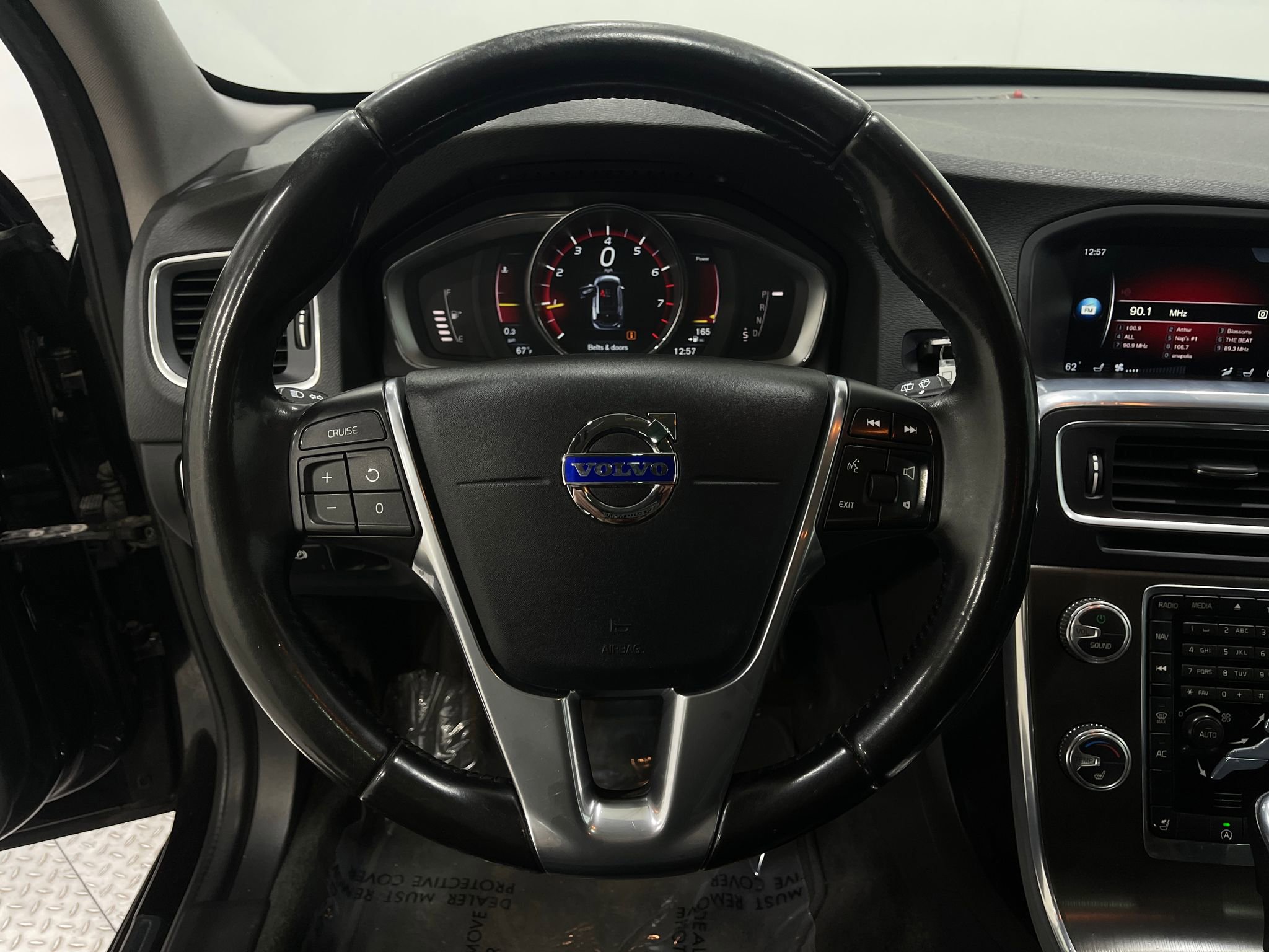 Used 2016 Volvo V60 T5 Premier image 21