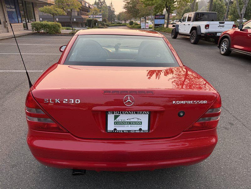 Used 1999 Mercedes-Benz SLK 230 image 9
