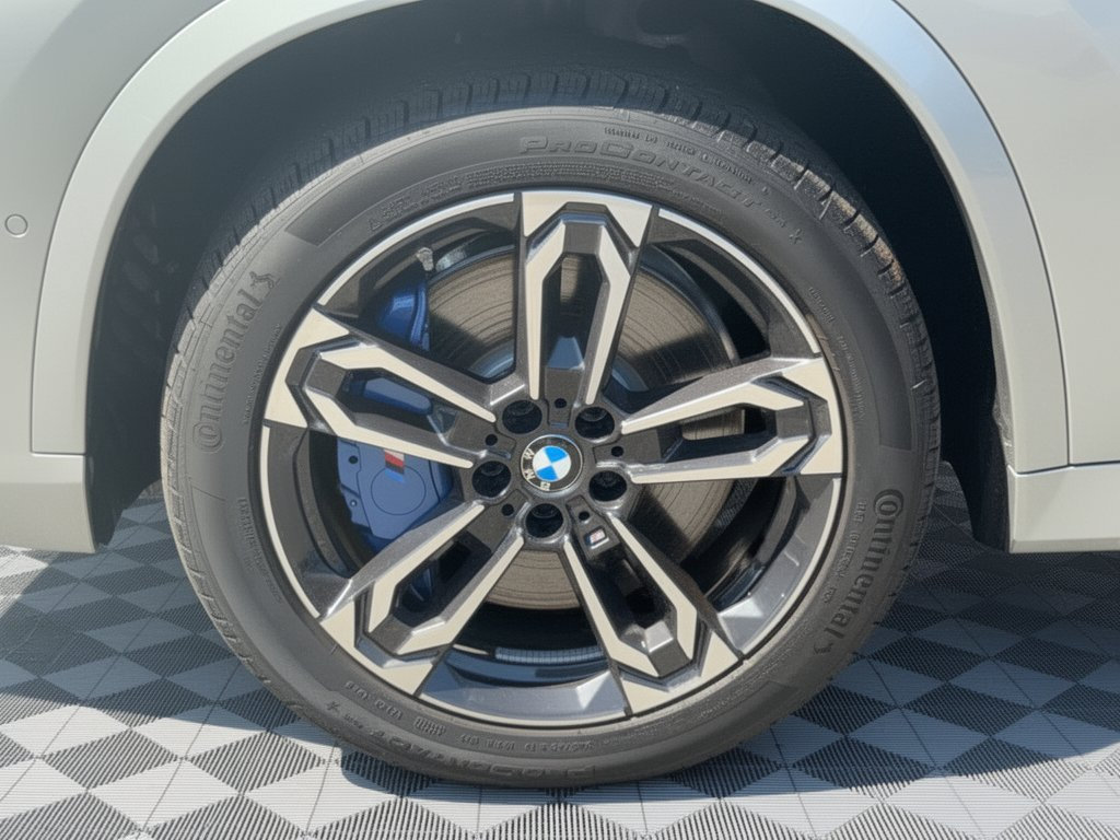 New 2026 BMW X1 M35i w/ Technology Package AWD/4WD image 13
