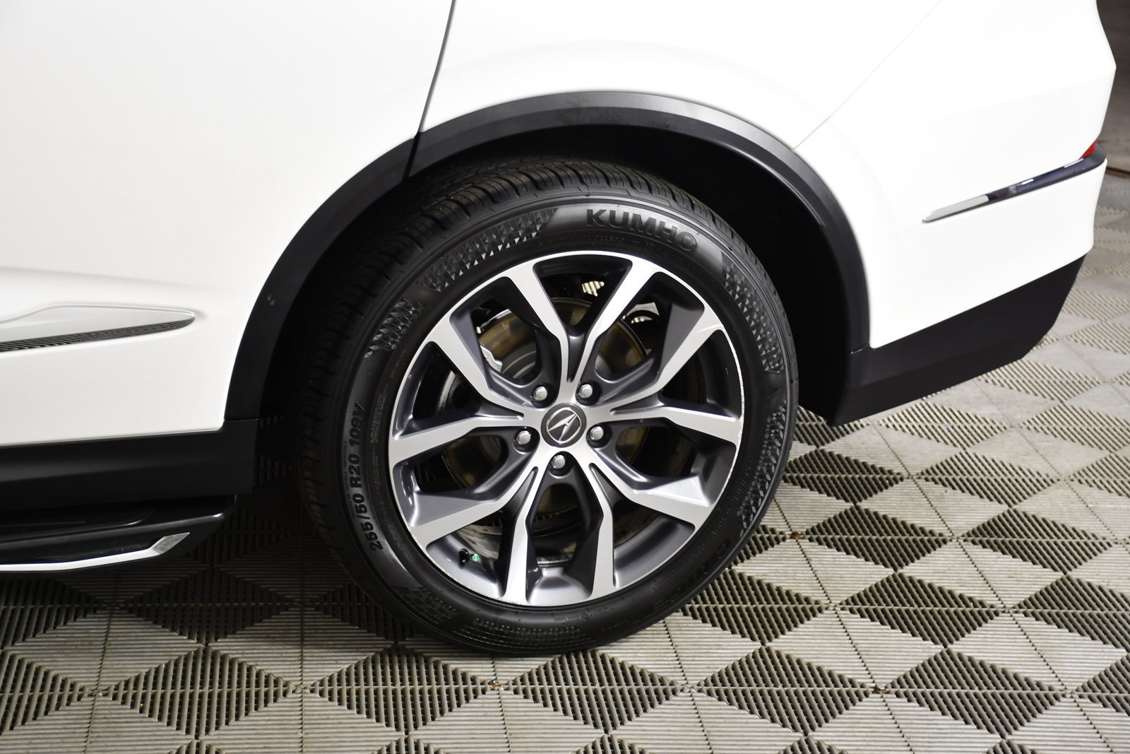 Certified 2024 Acura MDX SH-AWD w/ Technology Package image 53