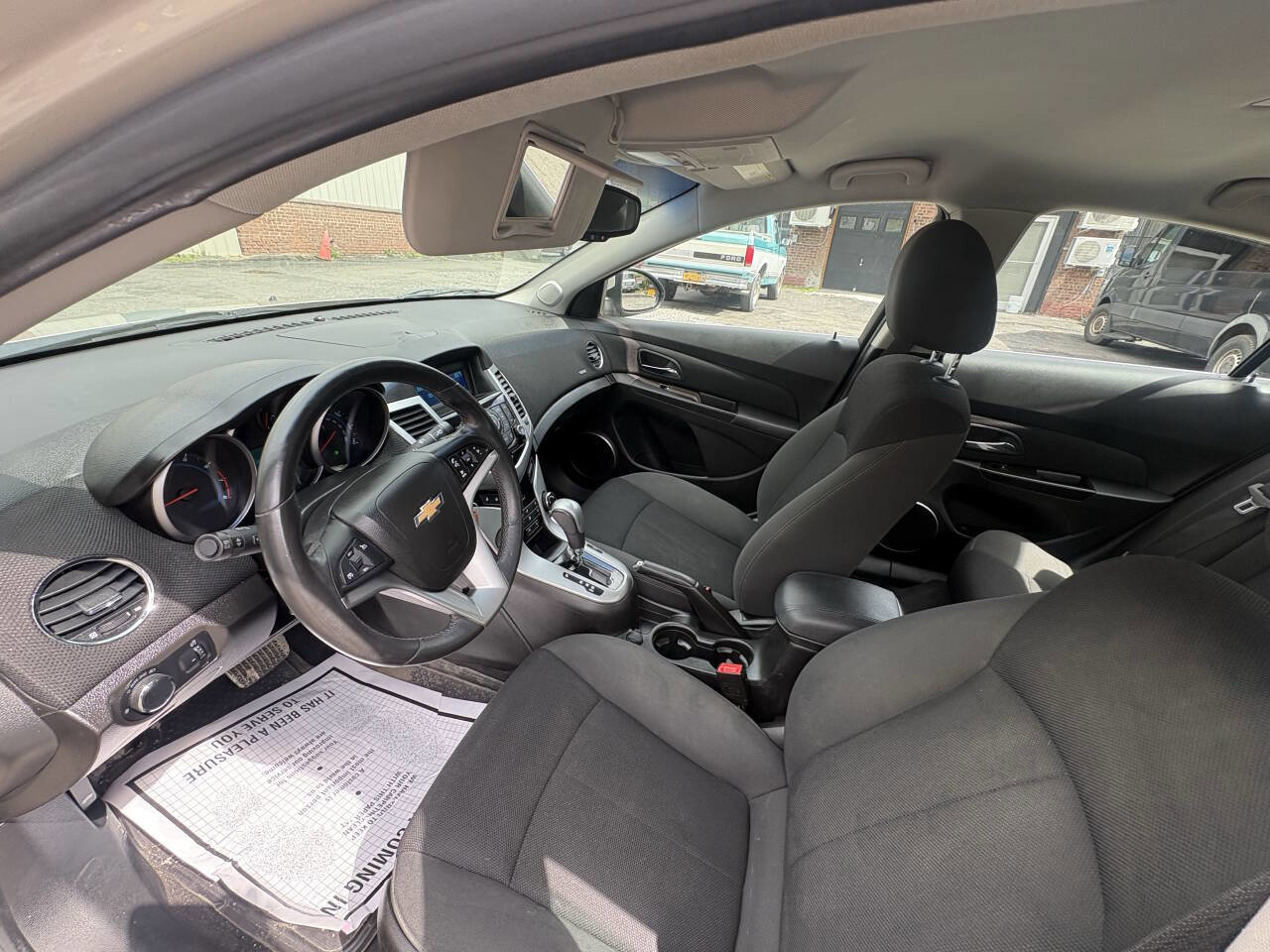 Used 2011 Chevrolet Cruze LT FWD image 17