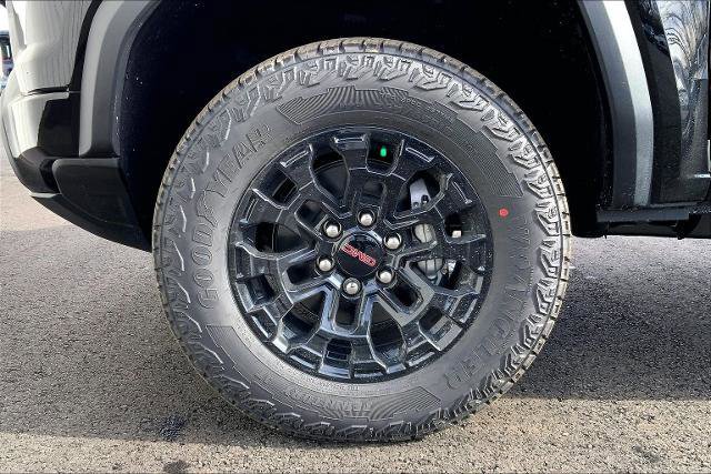 New 2026 GMC Canyon Elevation w/ Convenience Package image 6