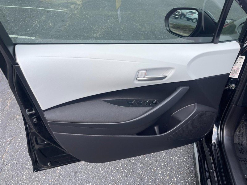 Used 2026 Toyota Corolla SE FWD image 19