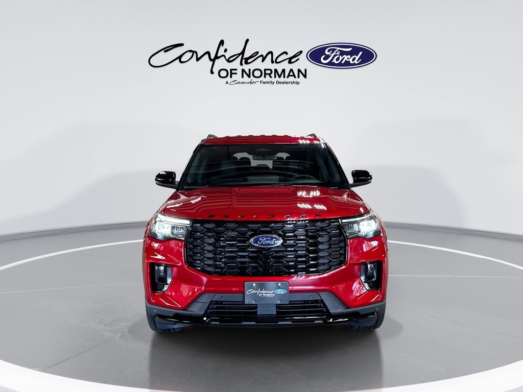 New 2026 Ford Explorer ST-Line w/ ST-Line Street Pack AWD/4WD image 2