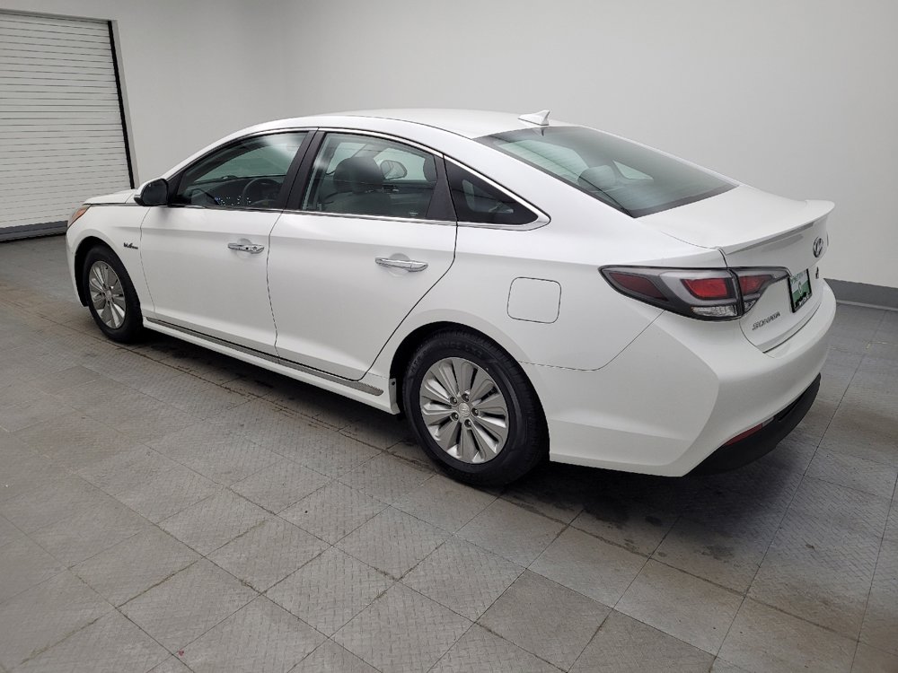 Used 2017 Hyundai Sonata SE image 3