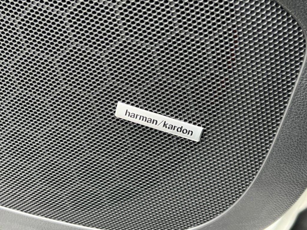 New 2025 Subaru Ascent Limited image 30