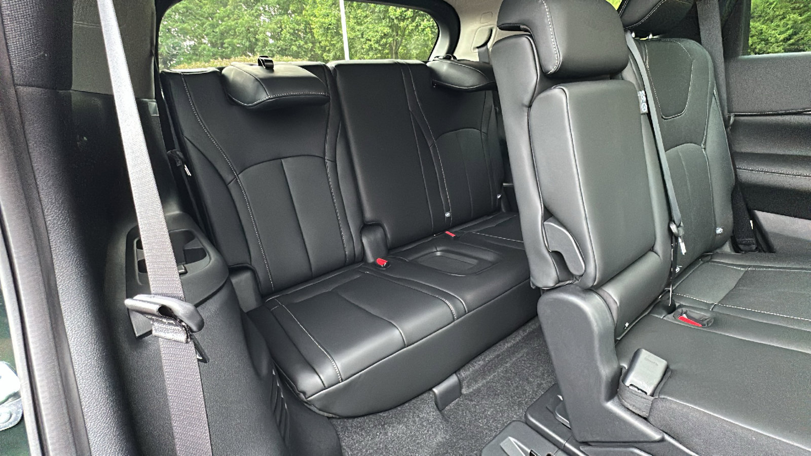 New 2026 INFINITI QX60 Luxe w/ Cargo Package image 11