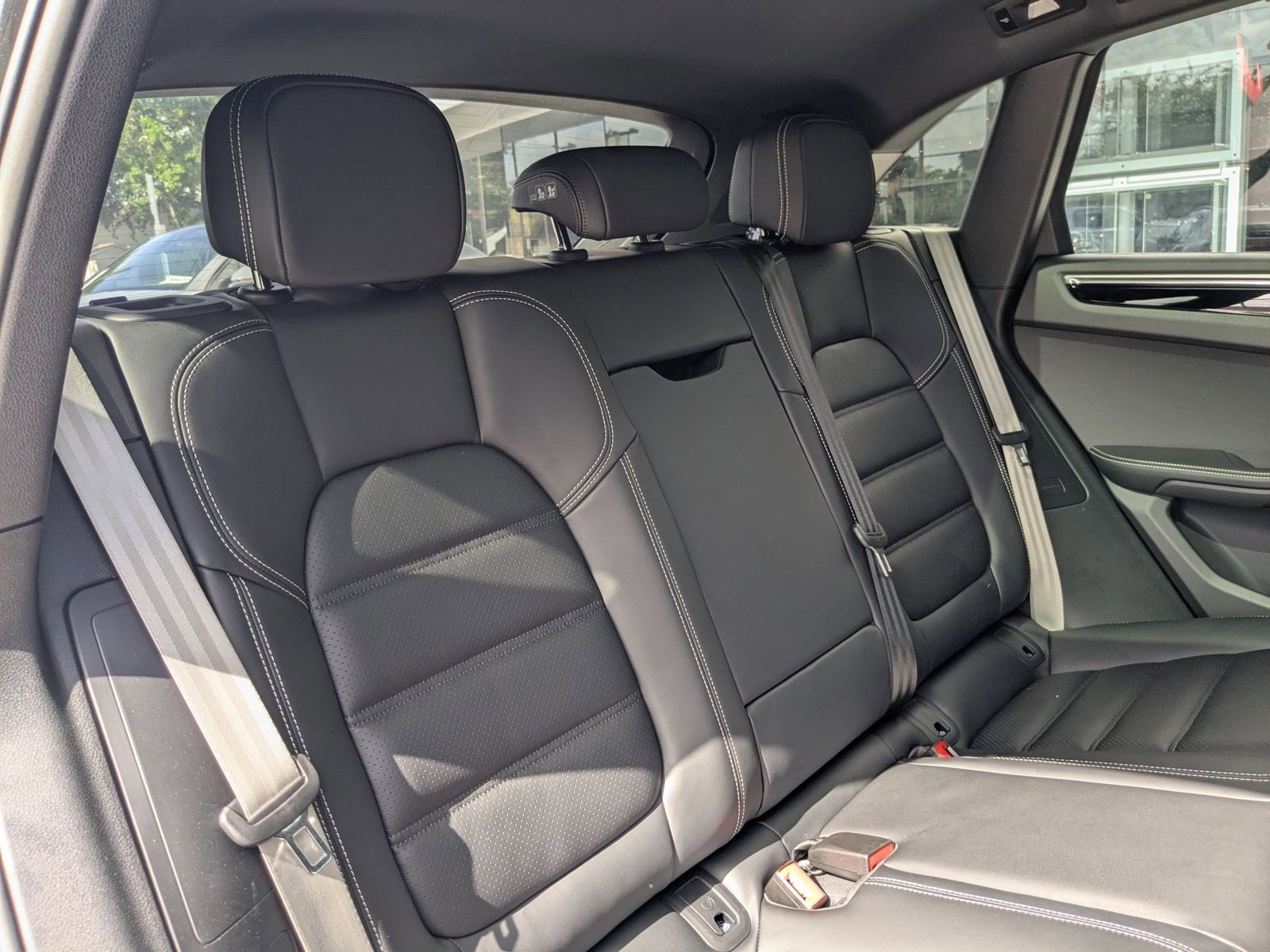 New 2025 Porsche Macan S image 25