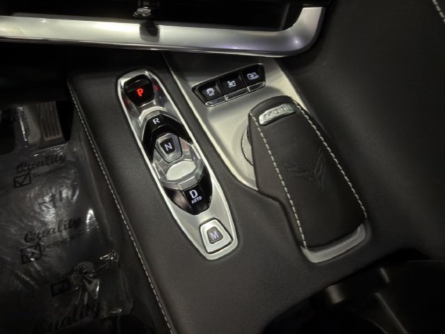 Used 2022 Chevrolet Corvette Stingray Preferred Conv w/ Z51 Performance Package RWD image 25
