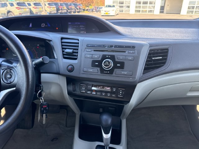 Used 2012 Honda Civic Hybrid Sedan image 21