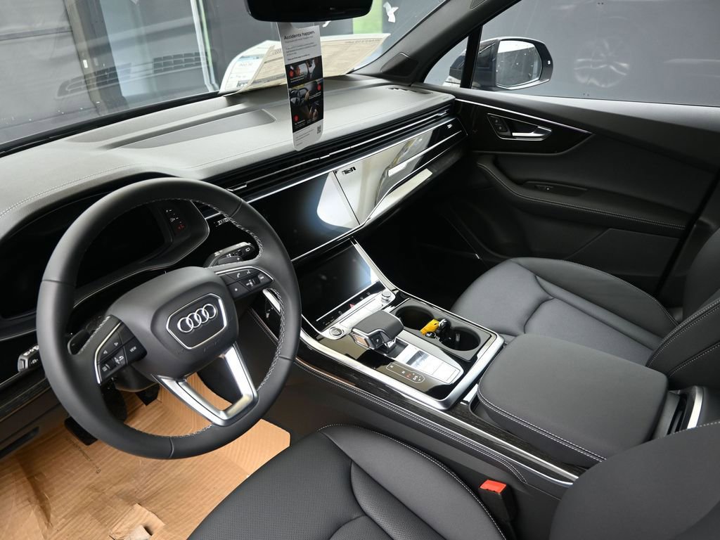 Certified 2025 Audi Q7 3.0T Premium Plus w/ Premium Plus Package image 22