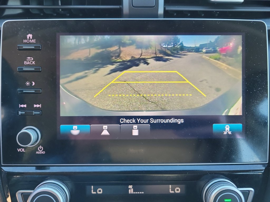 Used 2021 Honda Insight Touring image 18