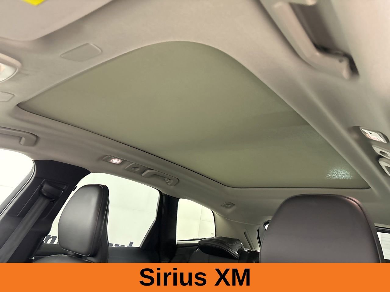 Used 2023 Volvo XC60 B5 Core w/ Climate Package AWD/4WD image 12