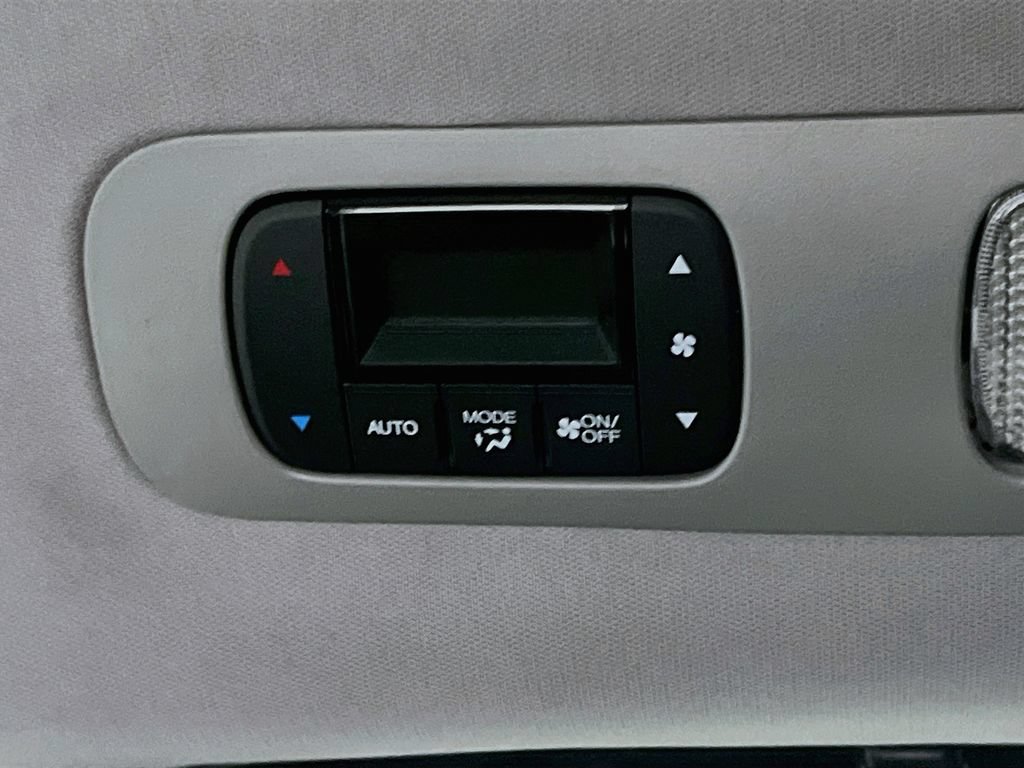 Used 2023 Honda Odyssey EX image 24