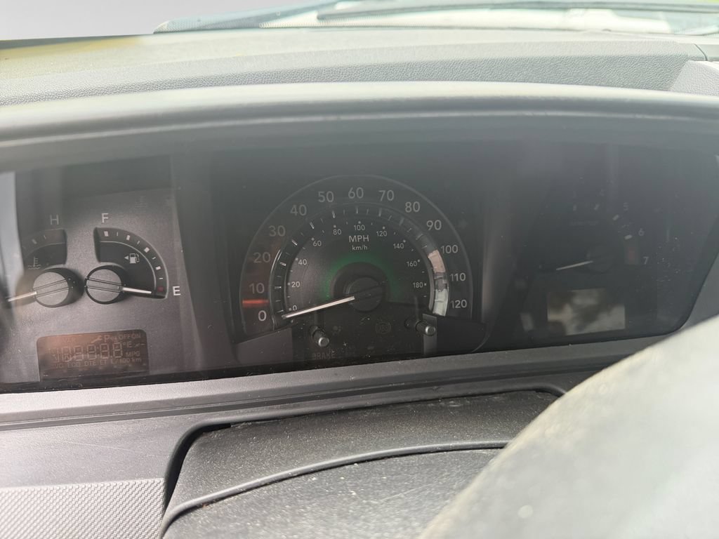 Used 2009 Dodge Journey SXT FWD image 12