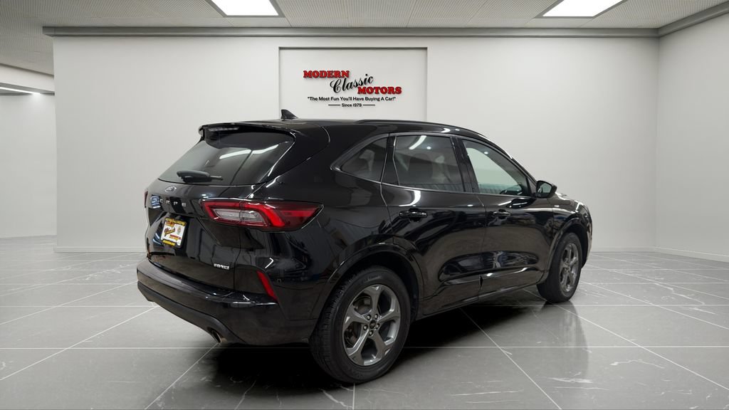 Used 2024 Ford Escape ST-Line AWD/4WD image 5