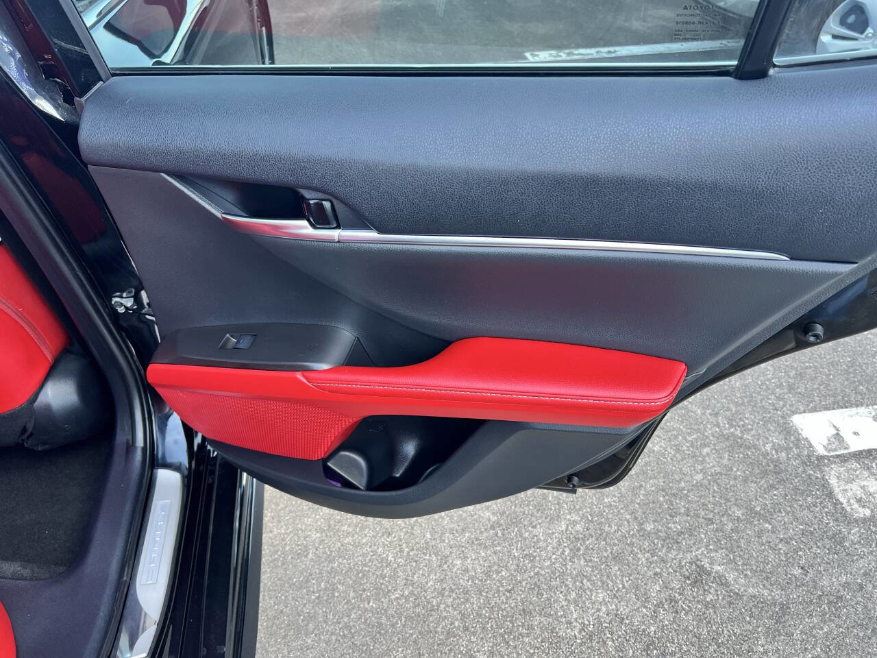 Used 2024 Toyota Camry XSE w/ Navigation Package image 42