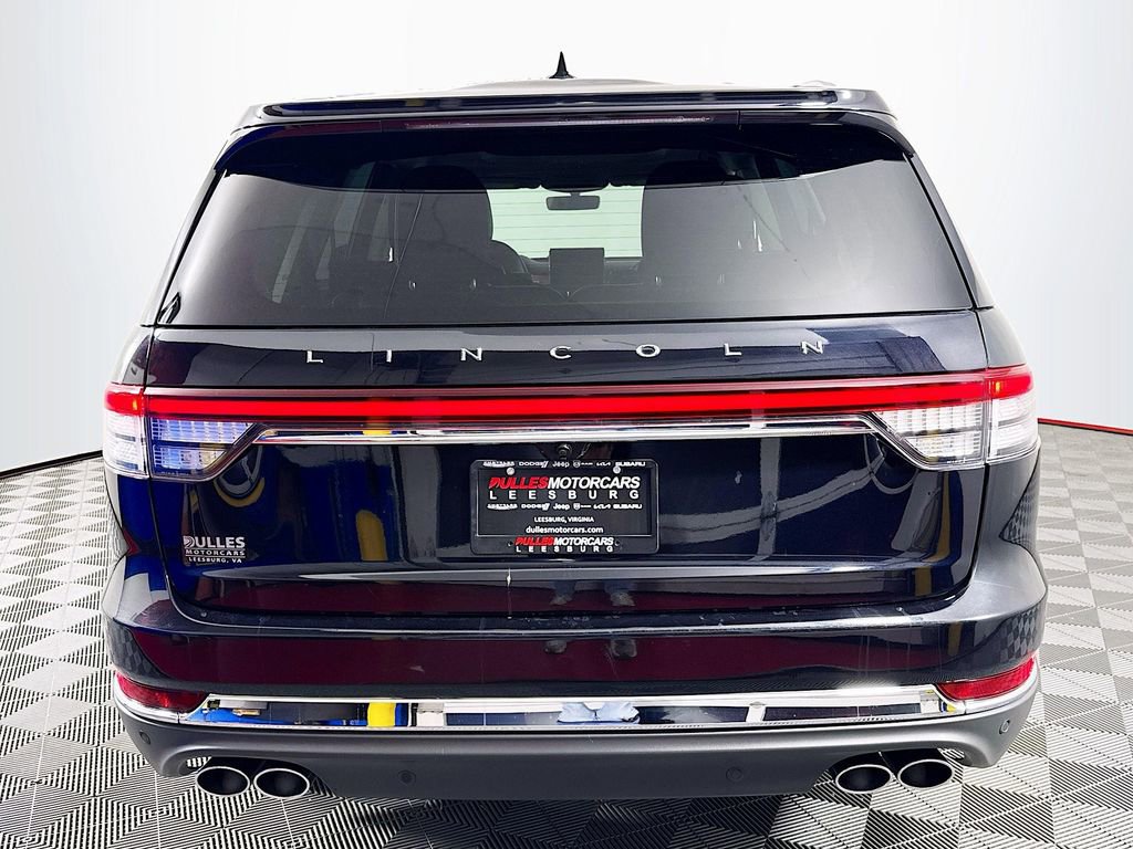 Used 2022 Lincoln Aviator Reserve AWD/4WD image 6