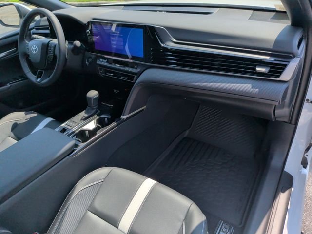 New 2026 Toyota Camry SE w/ Multimedia Upgrade Package FWD image 18