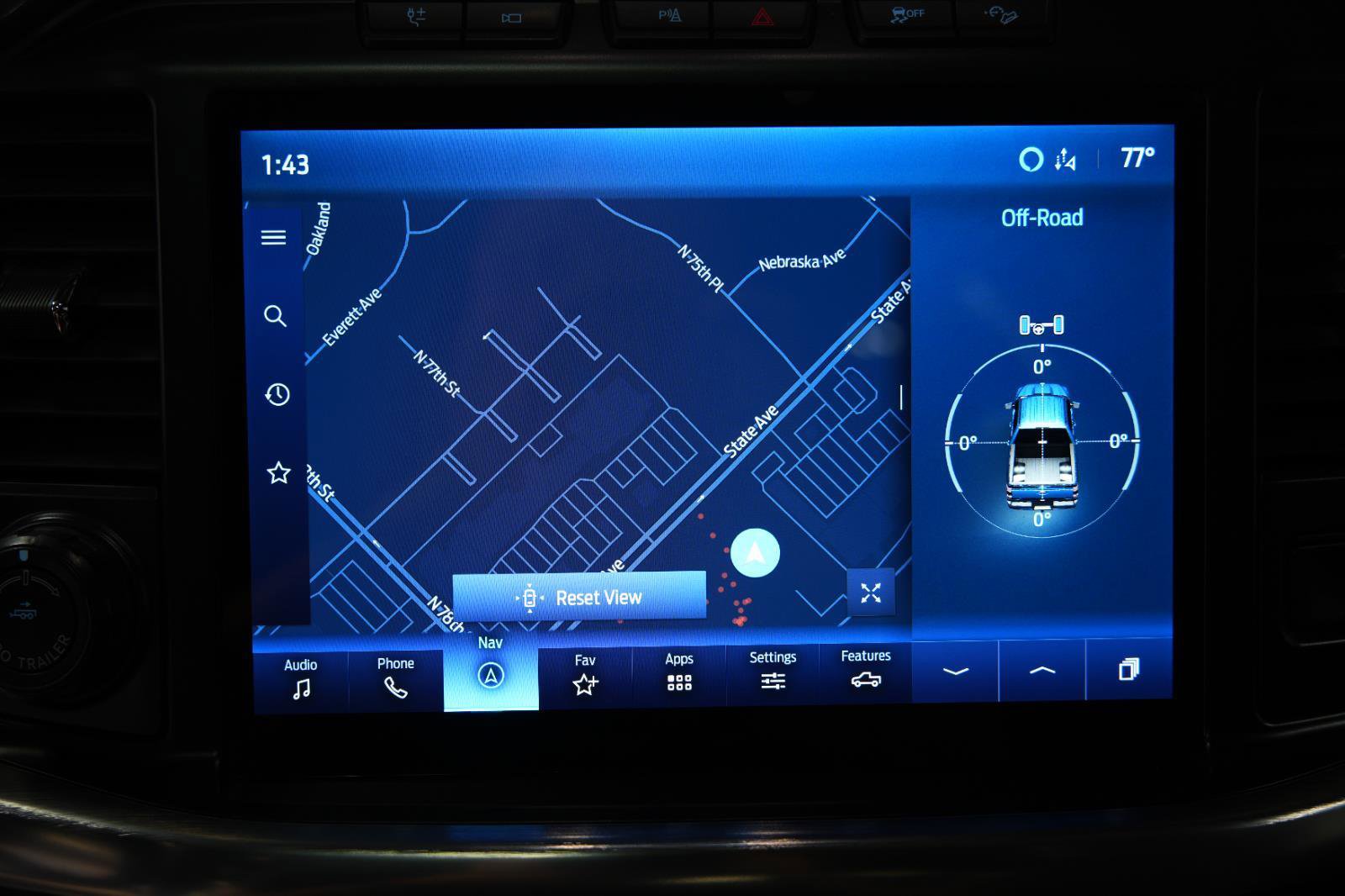 Used 2021 Ford F150 Lariat w/ Max Trailer Tow Package image 35