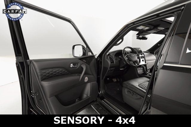 Used 2024 INFINITI QX80 Sensory image 10